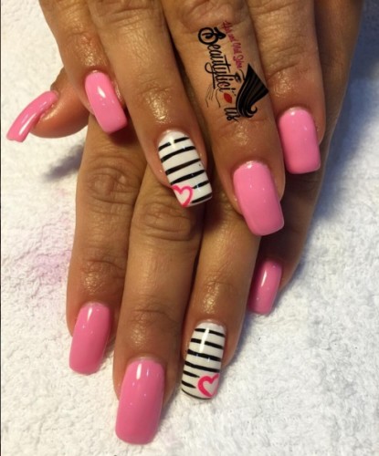 pink and black manicure